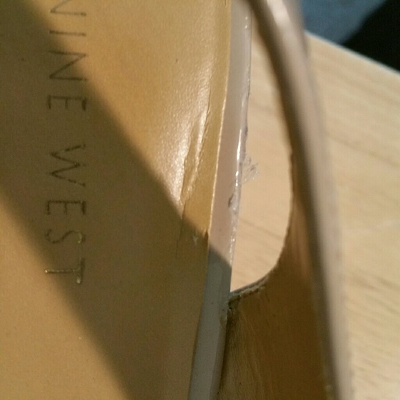 Nine West NWOB  Women's Cork Wedge shoes - Picture 3 of 3